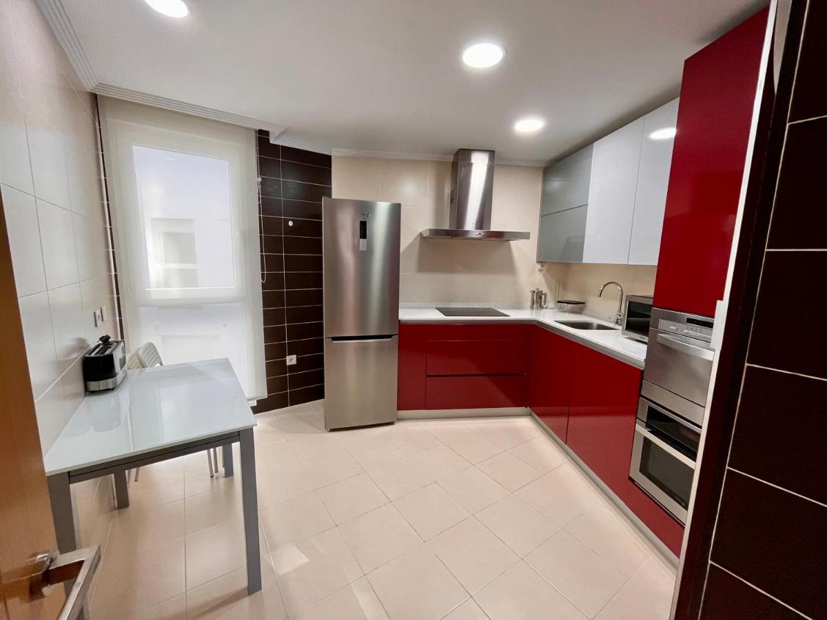 Atuaire Home La Catedral En El Salon Parking Incluido Burgo Eksteriør bilde