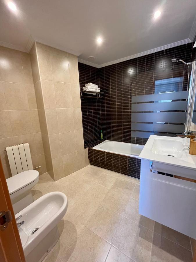 Atuaire Home La Catedral En El Salon Parking Incluido Burgo Eksteriør bilde